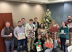 Mauldin & Jenkins Spreads Holiday Cheer by Adopting Families in Need